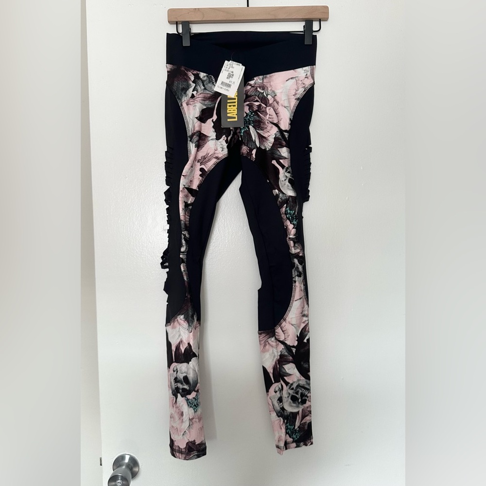 Labellamafia Skulls and Roses Lasercut Legging